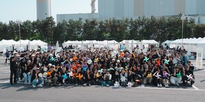 Celltrion Delivers Charity Bazaar Proceeds Abroad