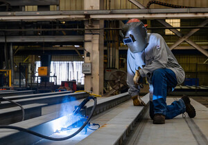  HD Hyundai Pilots Intelligent Welding At Ingalls
